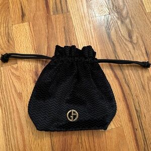 Giorgio Armani Beauty Make Up Pouch w/pocket mirror!